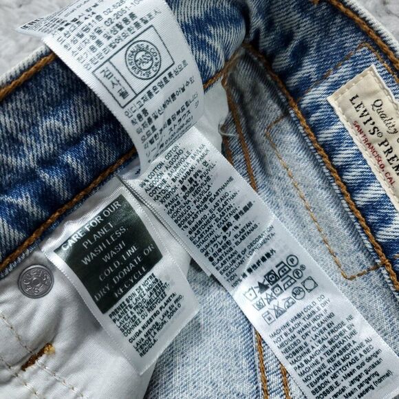 Levi's Premium Wedgie Straight Jeans Size 26x26 Distressed Destroyed Ripped Blue - Picture 7 of 10